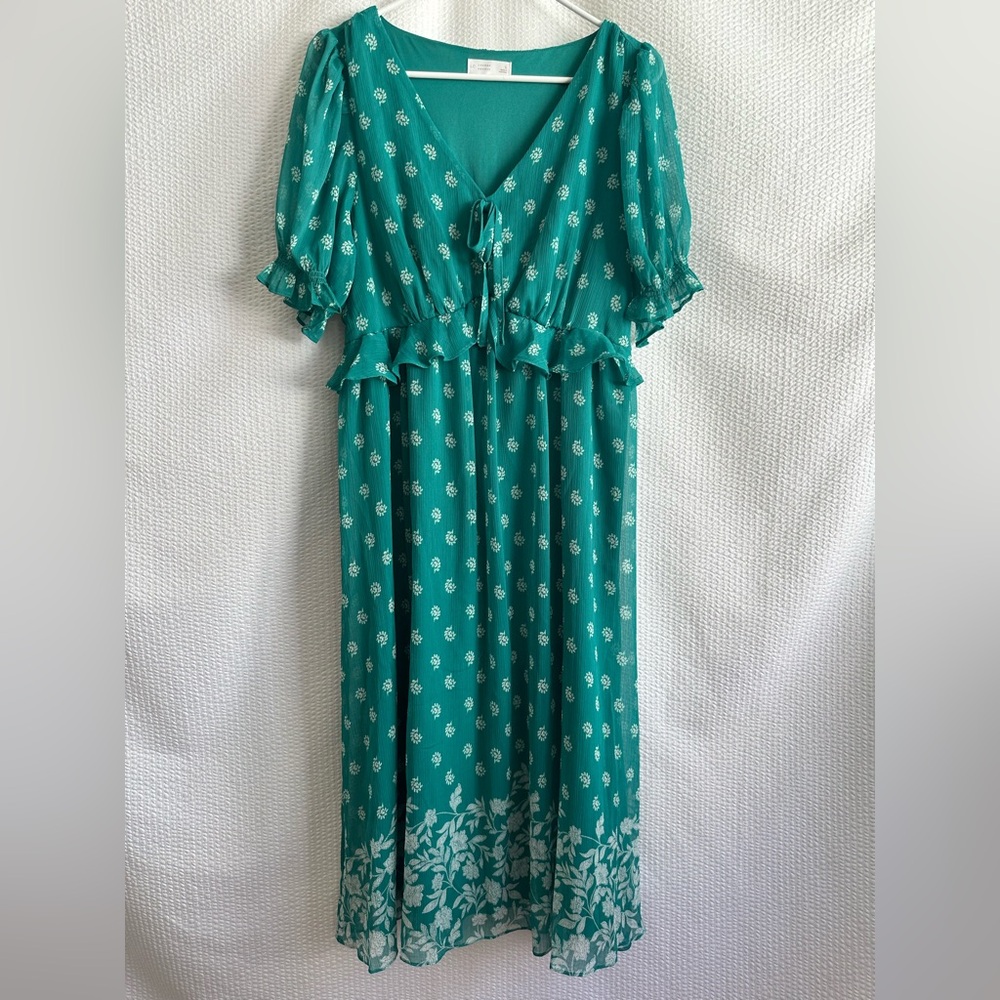LC Lauren Conrad Boho Floral Smocked Midi Dress Flutter Sleeve Large NWOT